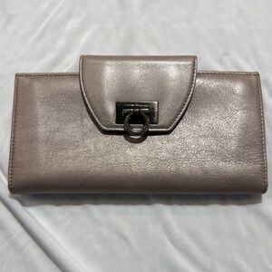 Salvatore Ferragamo Women's Leather Wallet